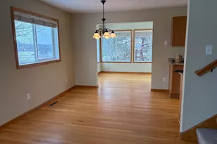 13466 Settlers Ridge Dr, Burnsville, MN 55337 - Photo 3