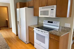 13466 Settlers Ridge Dr, Burnsville, MN 55337 - Photo 11