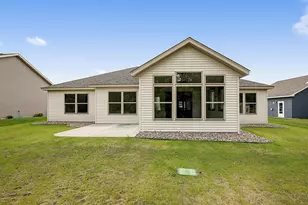 611 Brookwood Ln, Saint Cloud, MN 56303 - Photo 31