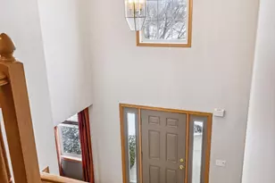 7746 Newbury Rd, Woodbury, MN 55125 - Photo 3