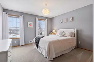 7746 Newbury Rd, Woodbury, MN 55125 - Photo 23