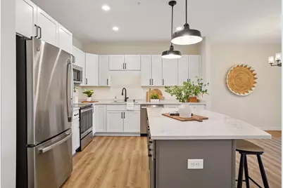 1948 W Wayzata Boulevard #105, Long Lake, MN 55356 - Photo 9