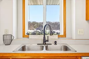 34680 Kale Ln, North Branch, MN 55056 - Photo 9