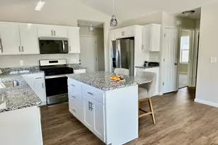 720 Cherrywood Lane Northeast, Isanti, MN 55040 - Photo 17