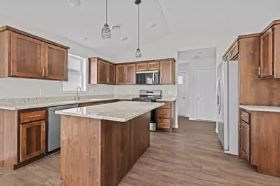 720 Cherrywood Lane NE, Isanti, MN 55040 - Photo 11
