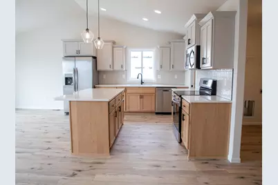 1474 66th Avenue S, Fargo, ND 58104 - Photo 11