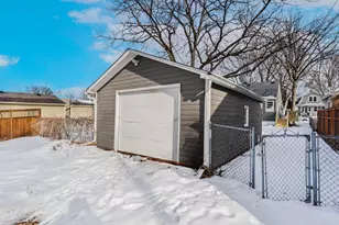 583 Cromwell Ave, Saint Paul, MN 55104 - Photo 23