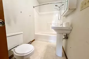 211 N Grove St, Okabena, MN 56161 - Photo 13