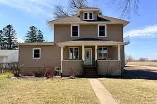 211 N Grove St, Okabena, MN 56161 - Photo 1