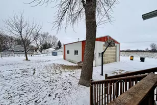 211 N Grove St, Okabena, MN 56161 - Photo 21