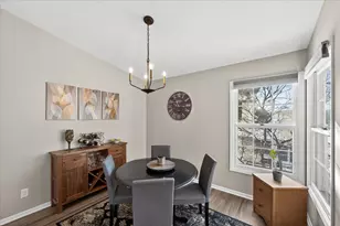 7555 W 110th St, Bloomington, MN 55438 - Photo 5