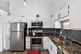 7555 W 110th St, Bloomington, MN 55438 - Photo 7