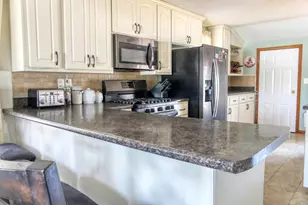 30325 Elm St, Lindstrom, MN 55045 - Photo 21