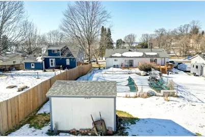 30325 Elm Street, Lindstrom, MN 55045 - Photo 57