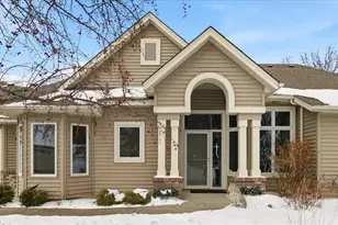 992 Stratford Ct, Burnsville, MN 55337 - Photo 23