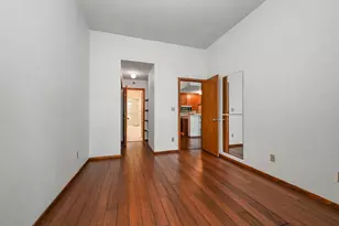 433 7th St. S, Minneapolis, MN 55415 - Photo 11