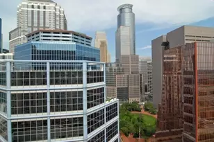 433 7th St. S, Minneapolis, MN 55415 - Photo 15