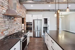 771 Zumbro Oaks Ln NW, Oronoco, MN 55960 - Photo 9