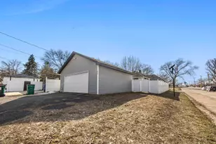 4357 4th St NE, Columbia Heights, MN 55421 - Photo 3