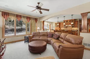 1520 Bridgewater Rd, Golden Valley, MN 55422 - Photo 13