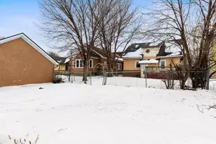 1635 Sheridan Ave N, Minneapolis, MN 55411 - Photo 35