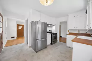 105 75th Way NE, Fridley, MN 55432 - Photo 7