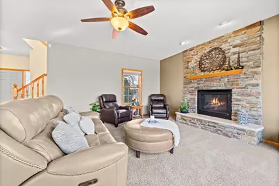 3262 Kahlen Avenue NE, Saint Michael, MN 55376 - Photo 5