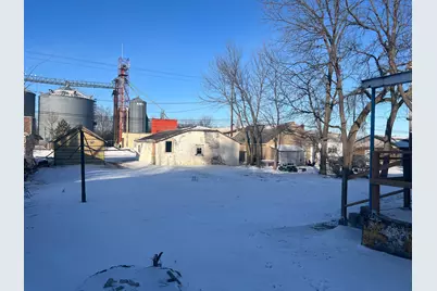 408 2nd Street, Lyle, MN 55953 - Photo 5