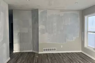 408 2nd St, Lyle, MN 55953 - Photo 9