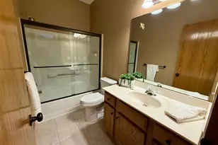 1665 Oakbrooke Way, Eagan, MN 55122 - Photo 9