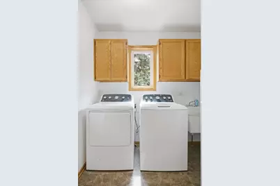 3438 Silver Lane NE, Saint Paul, MN 55421 - Photo 9