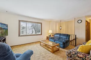 5439 Large Ave NE, Albertville, MN 55301 - Photo 11