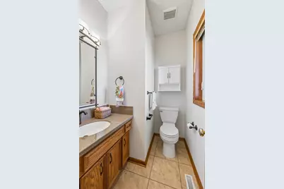 8351 W Lake Drive, Chanhassen, MN 55317 - Photo 21