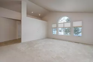 731 Grayhawk Cir, Mankato, MN 56001 - Photo 7