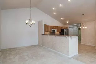 731 Grayhawk Cir, Mankato, MN 56001 - Photo 11