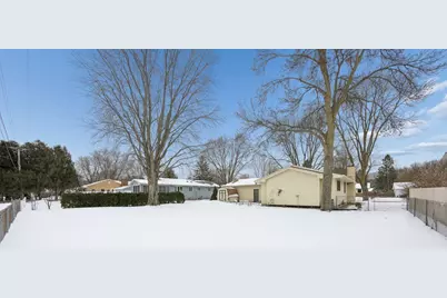 1011 Hazel Street, River Falls, WI 54022 - Photo 27