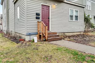 2725 Dupont Ave S, Minneapolis, MN 55408 - Photo 3