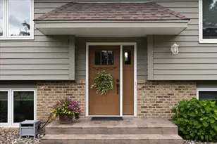16585 Pebblebrook Ct, Prior Lake, MN 55372 - Photo 3
