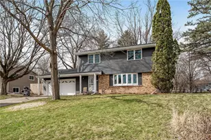 10425 Vessey Rd, Bloomington, MN 55437 - Photo 1