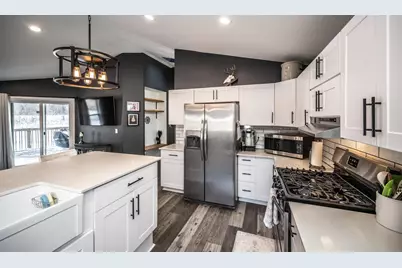 4511 W 131 1/2 Street, Savage, MN 55378 - Photo 11