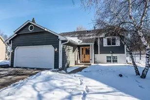 4511 W 131 1/2 St, Savage, MN 55378 - Photo 3