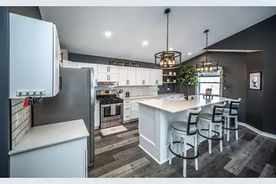 4511 W 131 1/2 Street, Savage, MN 55378 - Photo 9