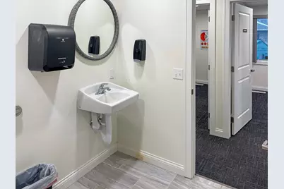 7046 Brooklyn Boulevard, Brooklyn Center, MN 55429 - Photo 9