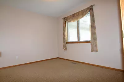 1135 4th Avenue NW, Milaca, MN 56353 - Photo 23