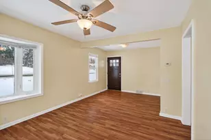 4630 7th St NE, Columbia Heights, MN 55421 - Photo 5