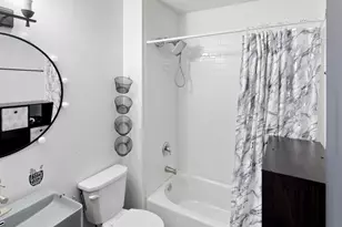 2938 Sheridan Ave N, Minneapolis, MN 55411 - Photo 17