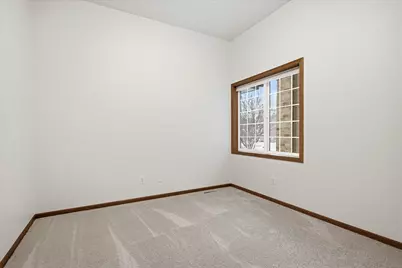 10395 Lancaster Cove, Woodbury, MN 55129 - Photo 25