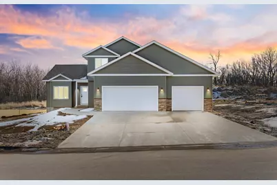 2125 13th Street NW, Faribault, MN 55021 - Photo 1