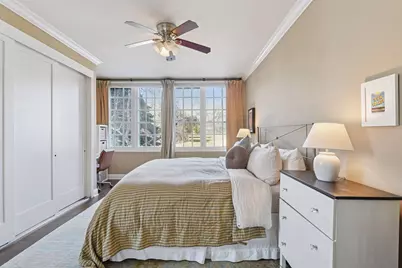 49 Island Avenue W, Minneapolis, MN 55401 - Photo 25