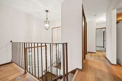 6925 Macbeth Circle, Woodbury, MN 55125 - Photo 3